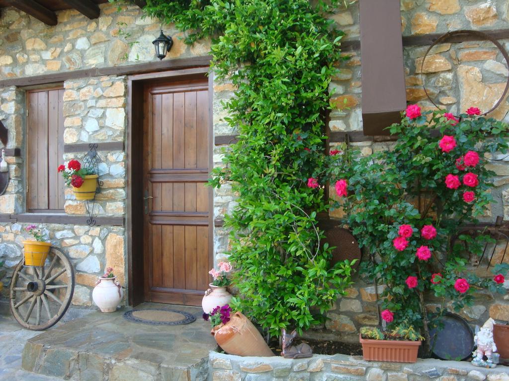 Guesthouse Oneiro Palaios Panteleimonas Dış mekan fotoğraf